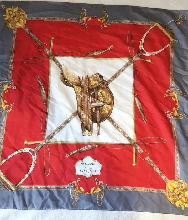 Foulard cuadrado estampado ecuestre Sellerie à la Française – photo 4